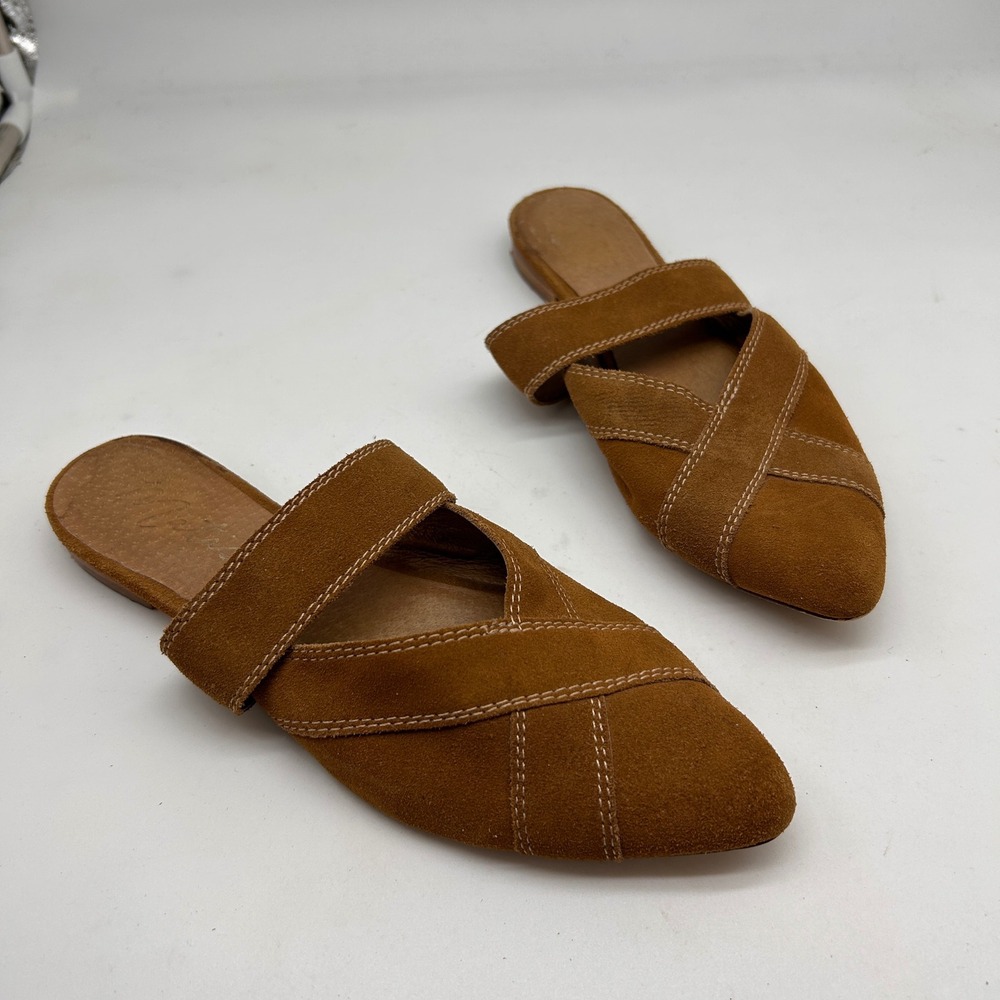 Matisse Turn Around Tan Brown Suede Pointed Toe Cross Strap Mules Womens 8.5 M